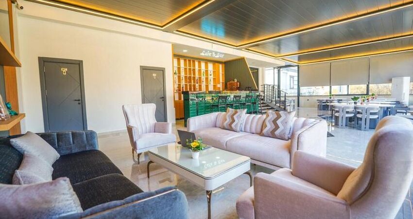 BLUE SERENİTY HOTEL