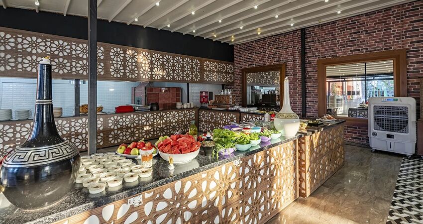 DİONİSUS HOTEL BELEK & SPA