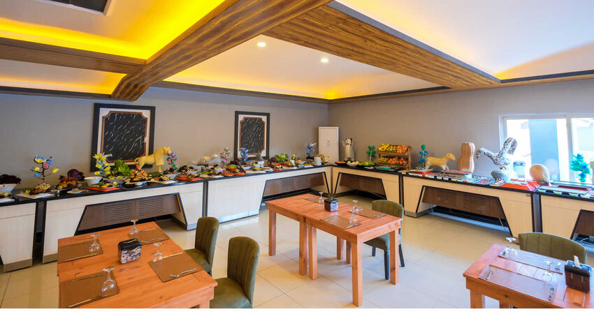 CLOVER MAGİC PARK BEACH
