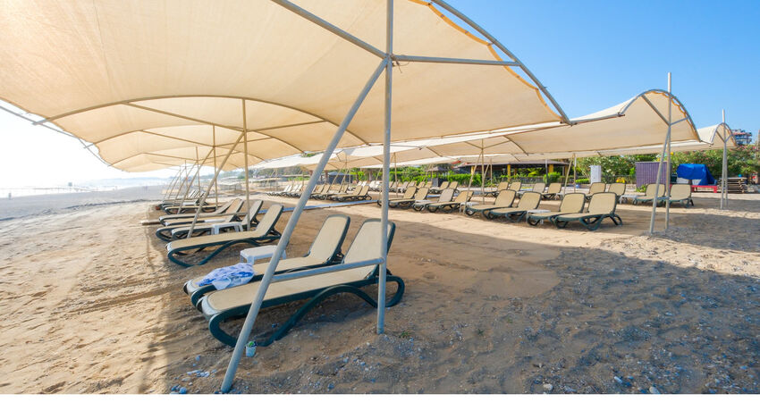 CLOVER MAGİC PARK BEACH