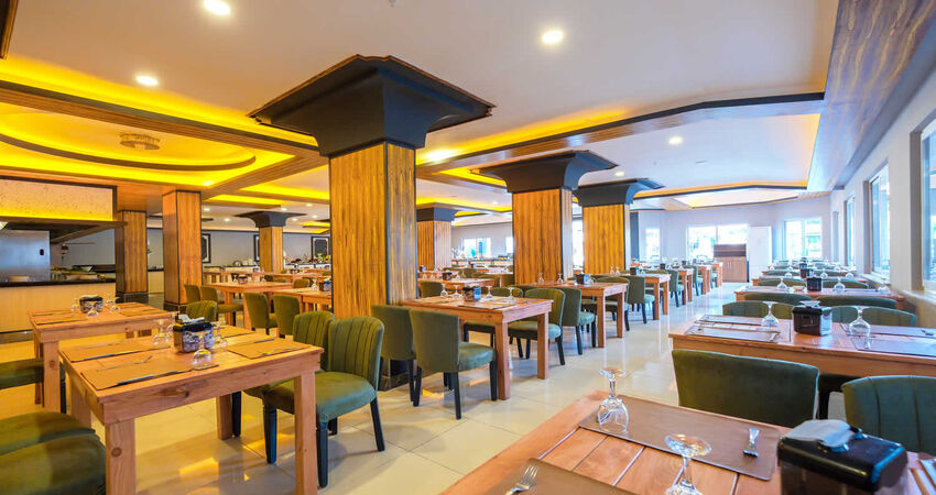 CLOVER MAGİC PARK BEACH