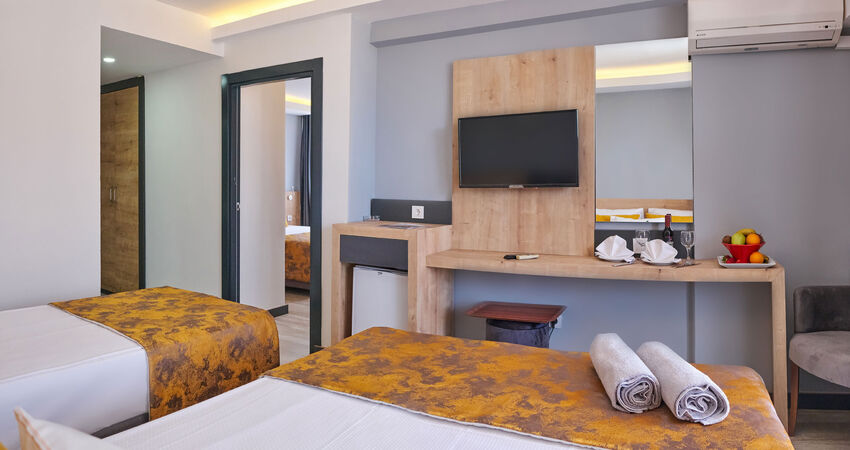 CLOVER MAGİC PARK SİDE